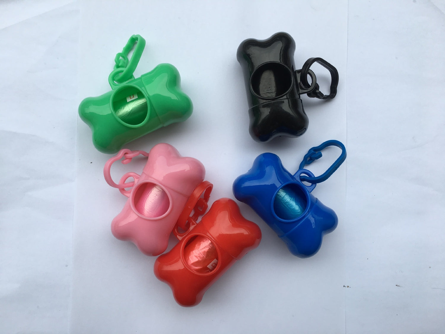 Pet bone type garbage bag dispenser