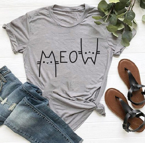 Cat personality English letters men and women European and American street explosions T-shirt