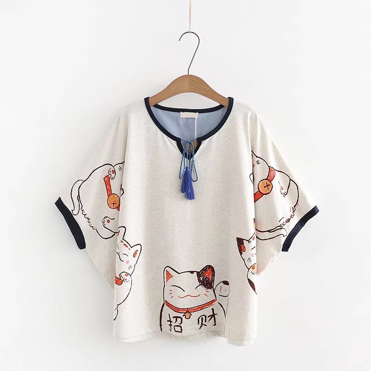 Women Cartoon Lucky Cat Print Japan Style Harajuku T Shirts