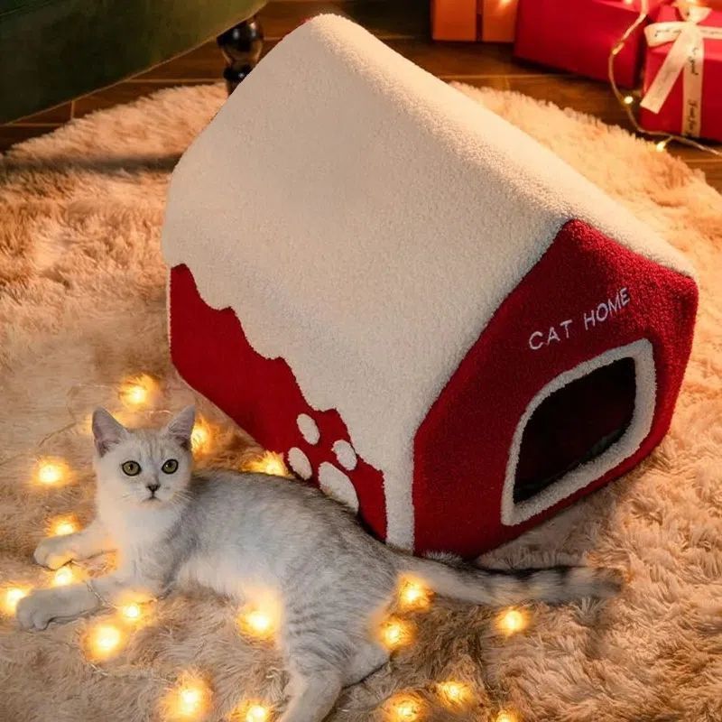 Christmas Winter Warm House Pet Bed Villa Enclosed