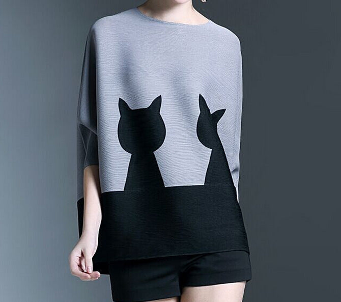 Round neck loose stitching cat pattern sleeves stretch pleated print tops women