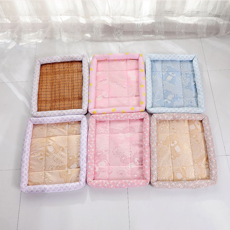 Summer Pet Ice Mat Dog Ice Silk Mat Mat Cool Summer Breathable Cat Pet Pet Square Bed